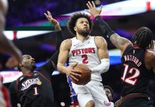 Deca iz Grada motora na čelu kolone